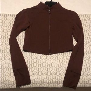 Balance Athletica’s Elevate Cropped Zip